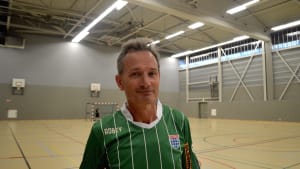 Marko (56) zegt UvA-zaalvoetbalcompetitie na 37 jaar vaarwel